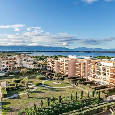 Le Penthouse Du Roussillon דירה *